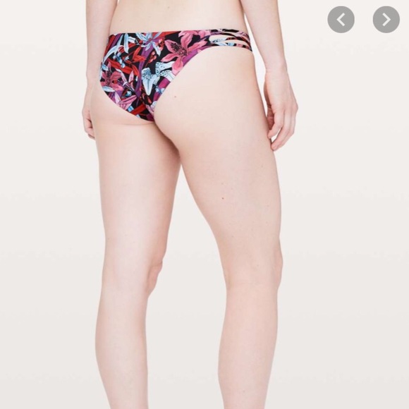 SOLD NWT lululemon bikini - Picture 2 of 4